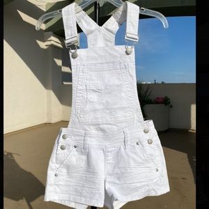 White Overall Shorts / Shortall